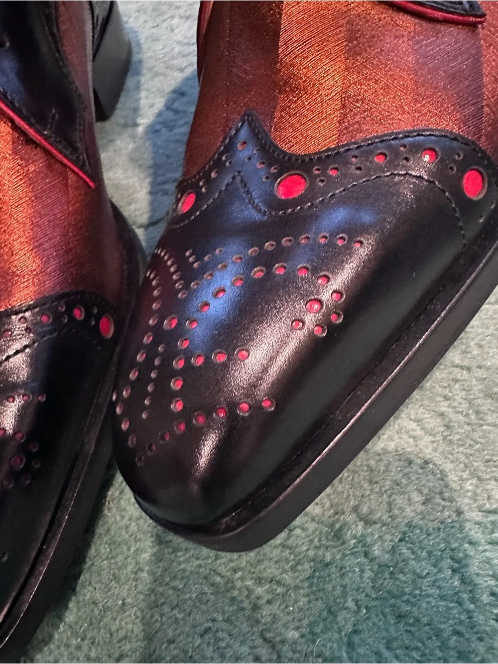 Fluevog NEW/BOX Rufus Magoo Duke black/copper brogue derby-M8/W10 (fits 7.5/9.5)